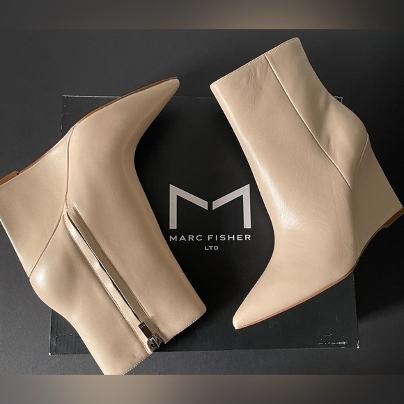 Nib Marc Fisher Dayna Taupe Leather Pointed Toe Wedge Boots - Picture 10 of 12